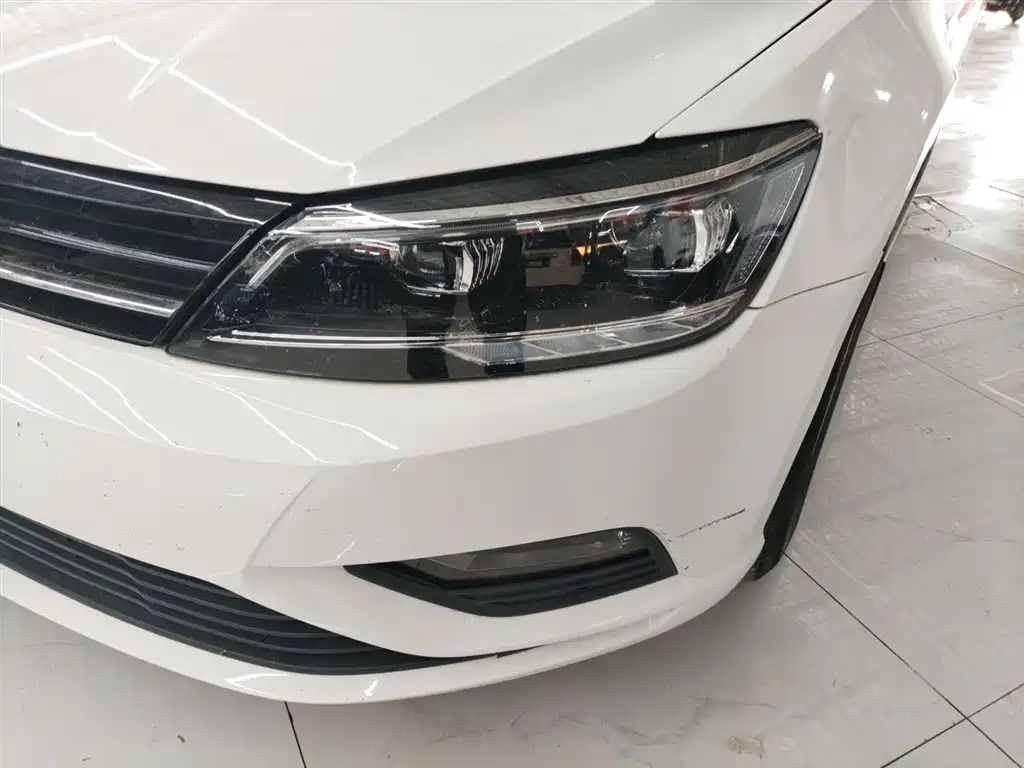 Volkswagen Lamando 2018 230TSI DSG Trend Edition фото 18