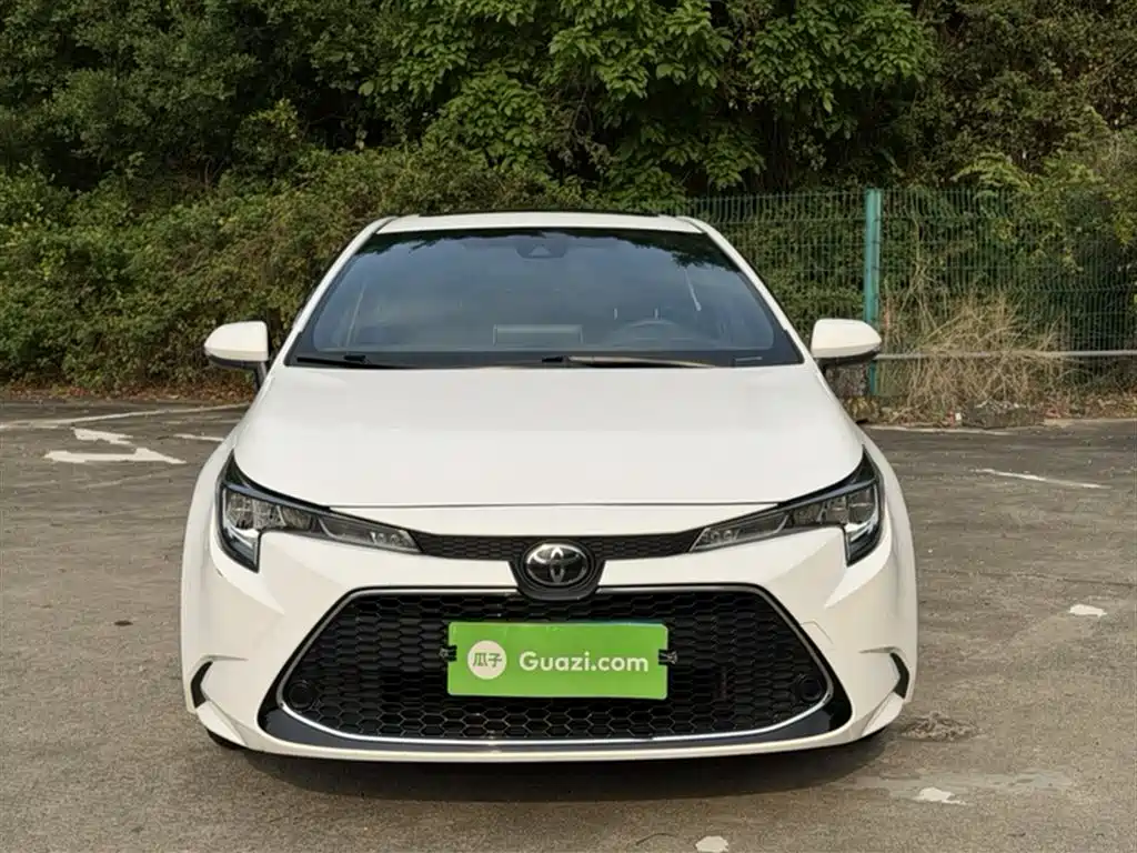 Toyota Levin 2022 185T CVT Luxury Edition фото 19