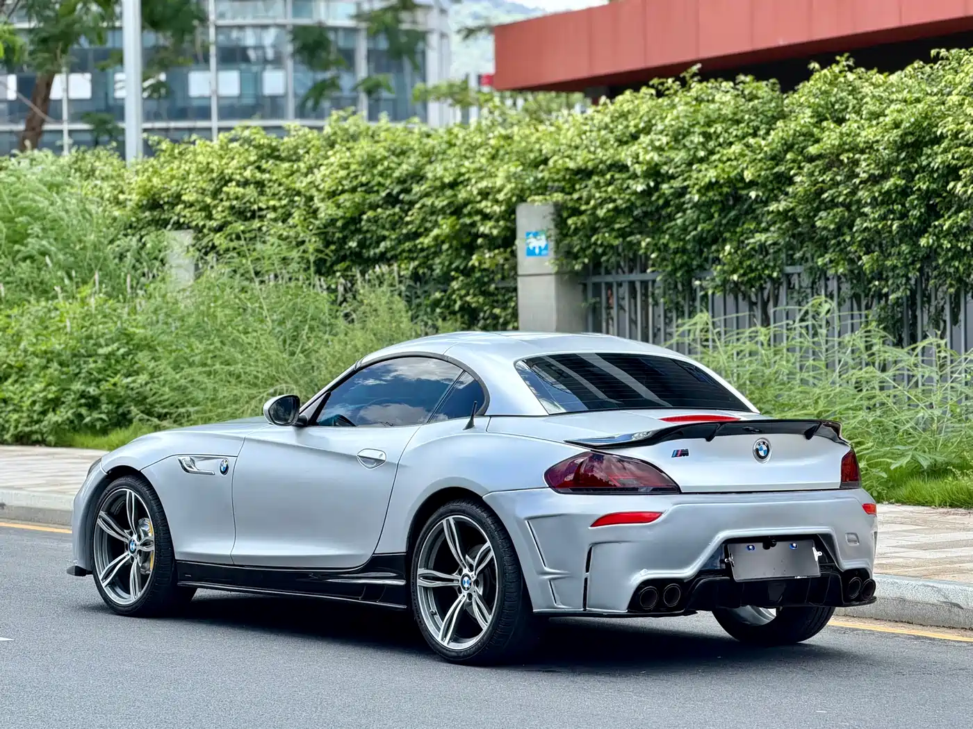 BMW Z4 2013 2010 sDrive30i Leading Model