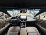 Фото 16 - Lexus ES