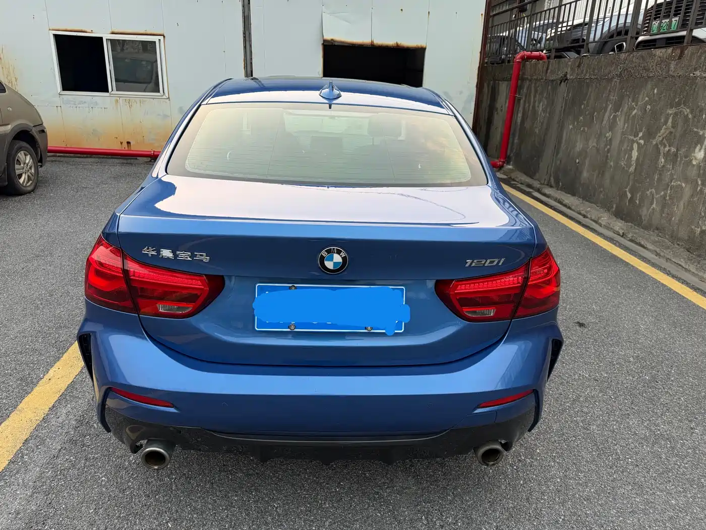 BMW 1 Series 2019 120i M Sport Package фото 4