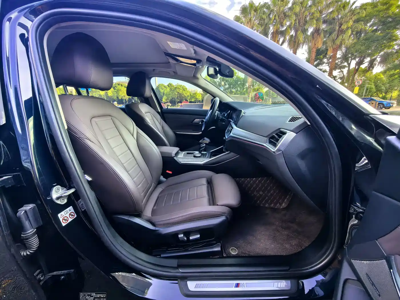 BMW 3 Series 2021 330Li xDrive M Sport Night Edition фото 8