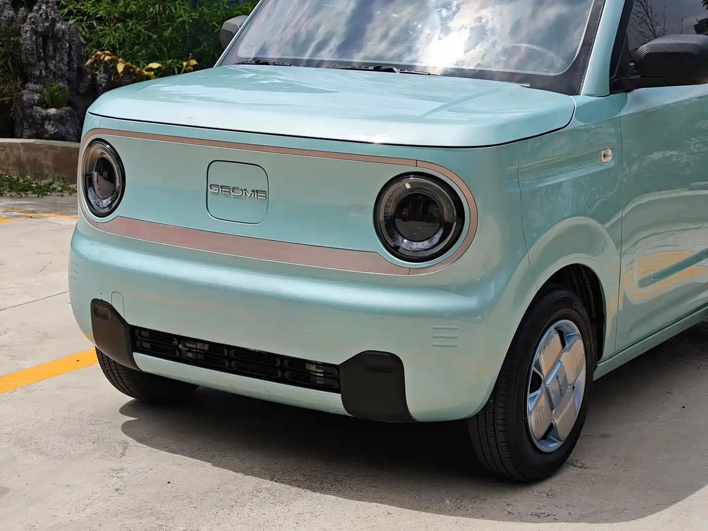 Geely Galaxy Panda 2023 Panda Mini 200km Endurance Bear фото 7