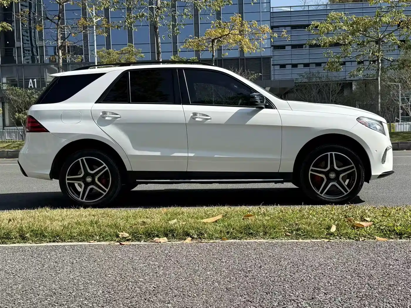 Mercedes-Benz GLE 2017 GLE 450 AMG 4MATIC фото 5