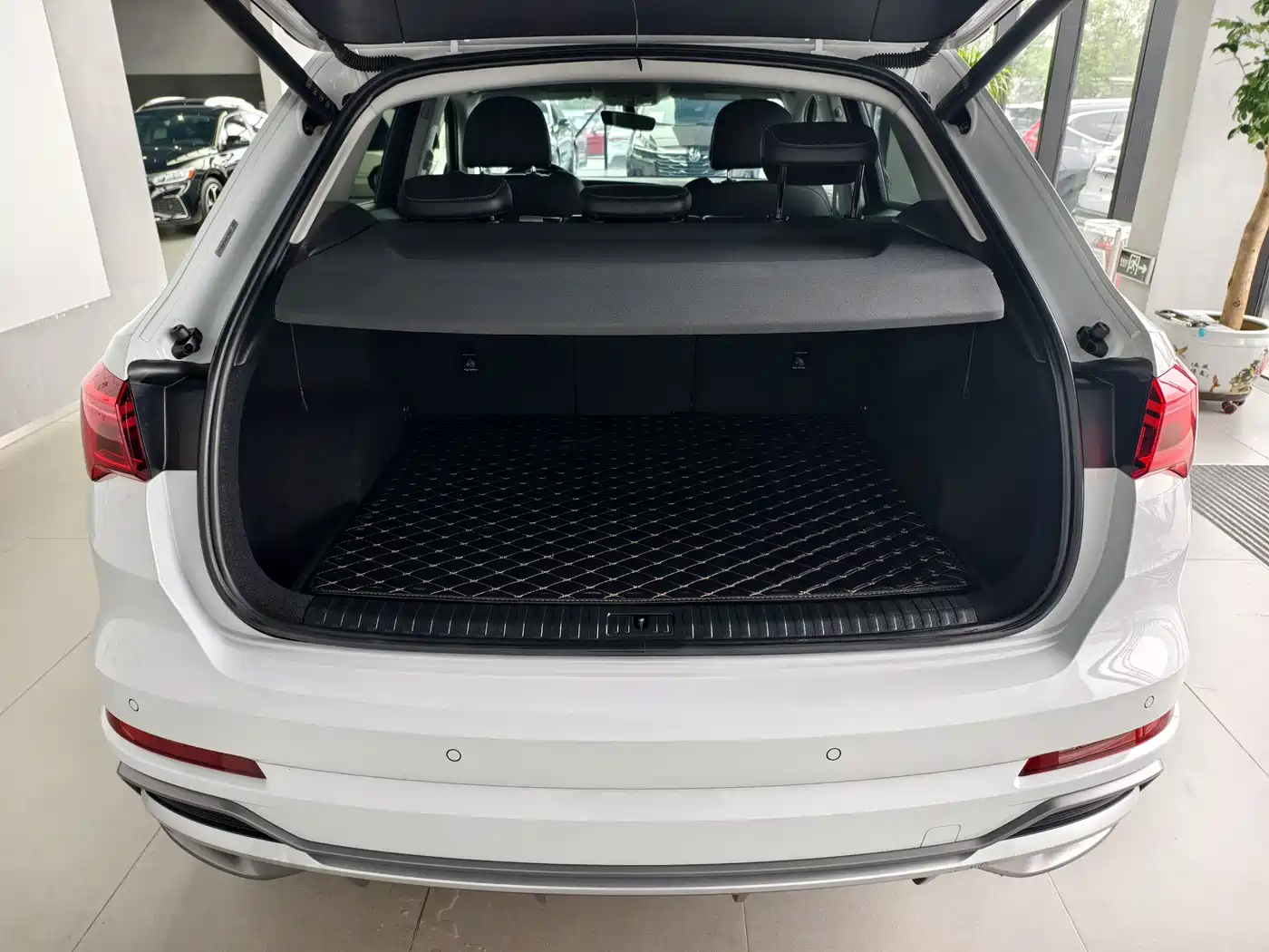 Audi Q3 2021 35 TFSI Fashion Sport фото 15