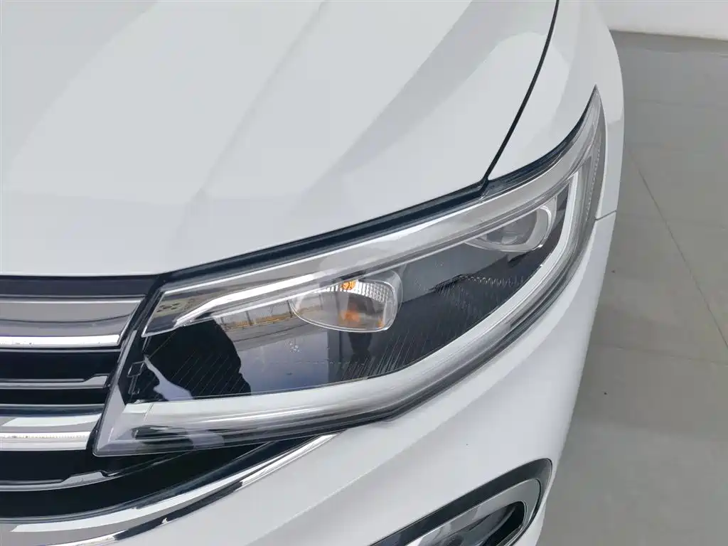 Volkswagen Bora 2024 200TSI DSG Joy Ride PRO Edition фото 7