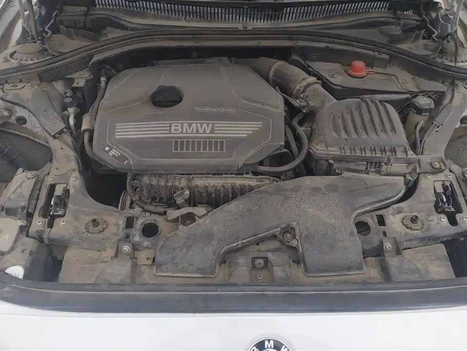 BMW 1 Series 2023 120i M Sport фото 10