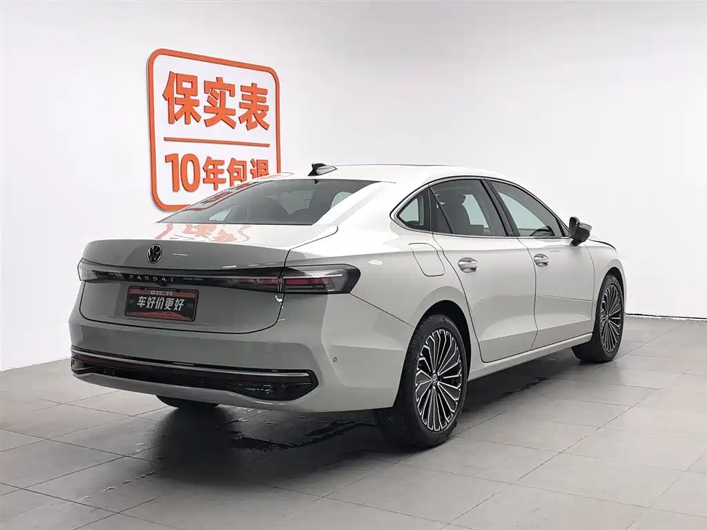 Volkswagen Passat 2025 Pro 380TSI Dragon Prestige Edition фото 2