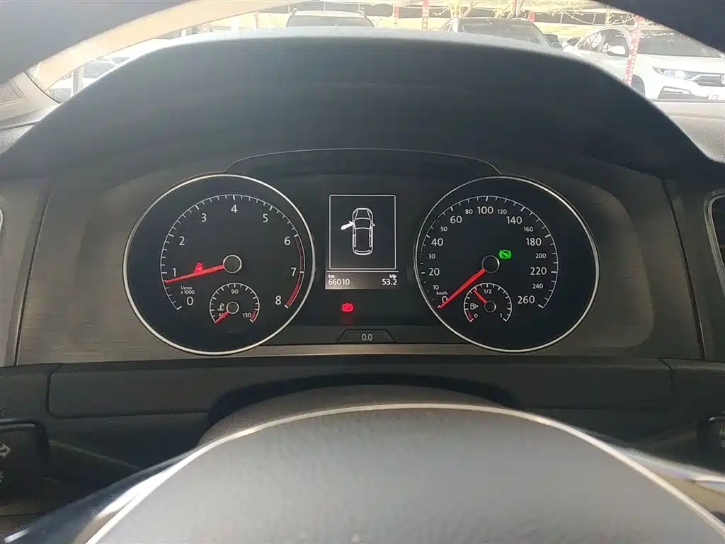 Volkswagen Golf 2015 1.4TSI Automatic Luxury фото 8