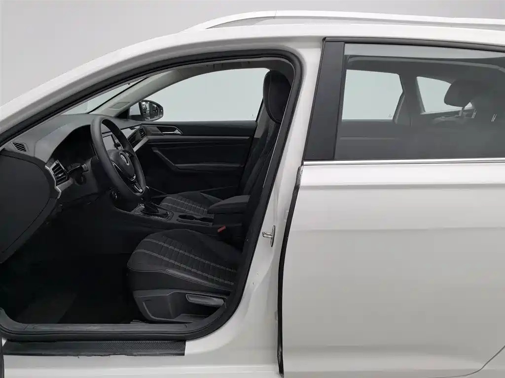 Volkswagen Lavida 2018 Hatchback 280TSI DSG Comfort Edition China V фото 10