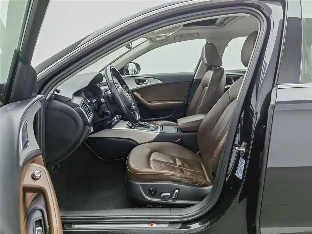 Audi A6L 2018 30th Anniversary 35 TFSI Fashion фото 10