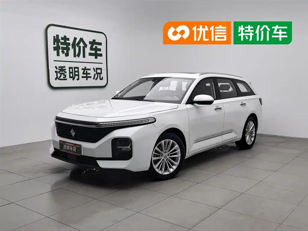 Baojun Valli 2021 1.5T Yili Ranch CVT Luxury