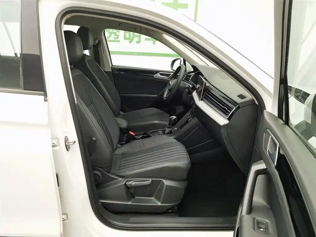 Volkswagen Tiguan L 2022 330TSI Automatic 2WD Comfort Edition фото 23