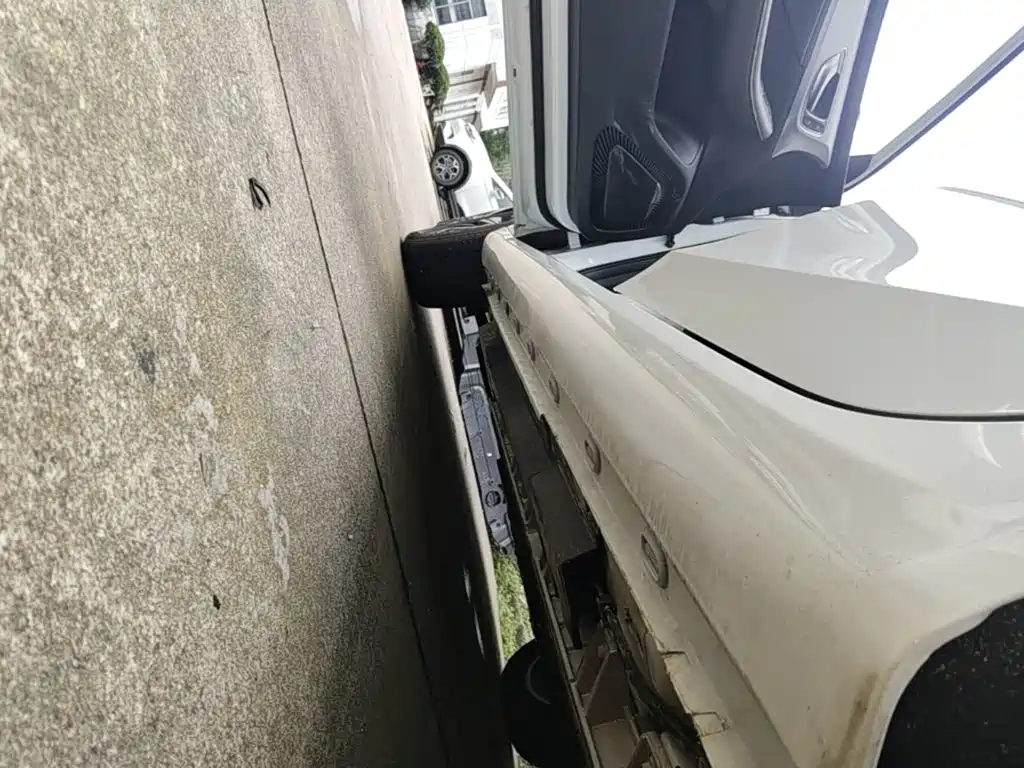 Фото 22 - Roewe i6 MAX EV