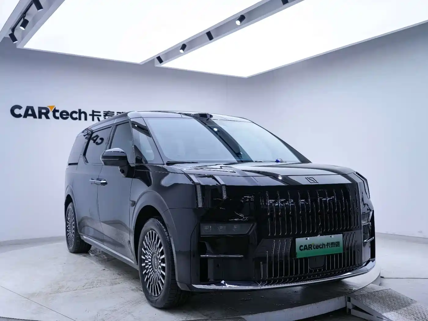 ZEEKR EXTREME KRYPTON 009