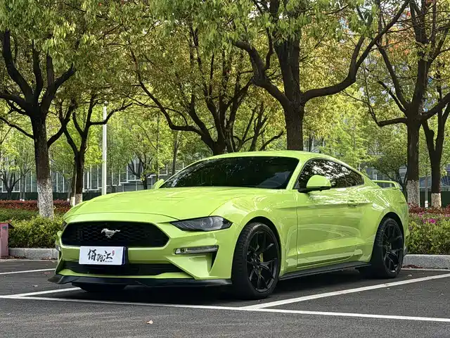 Ford Mustang 2020 2.3L EcoBoost