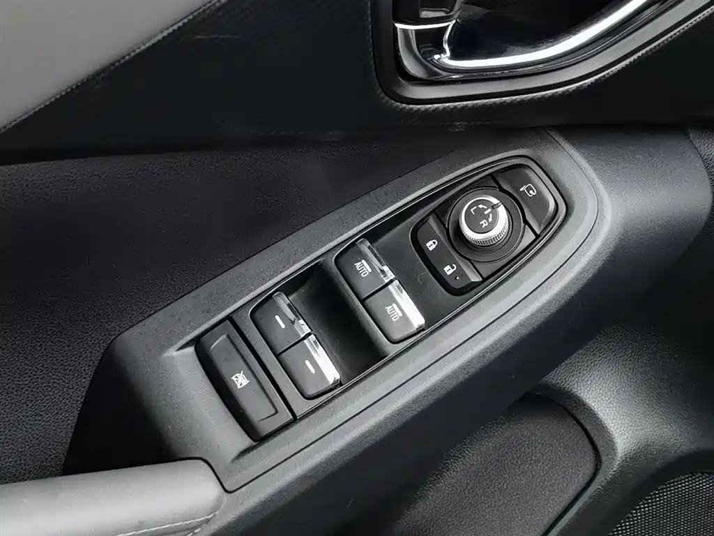 Subaru Crosstrek 2024 2.5i AWD Flagship EyeSight фото 9