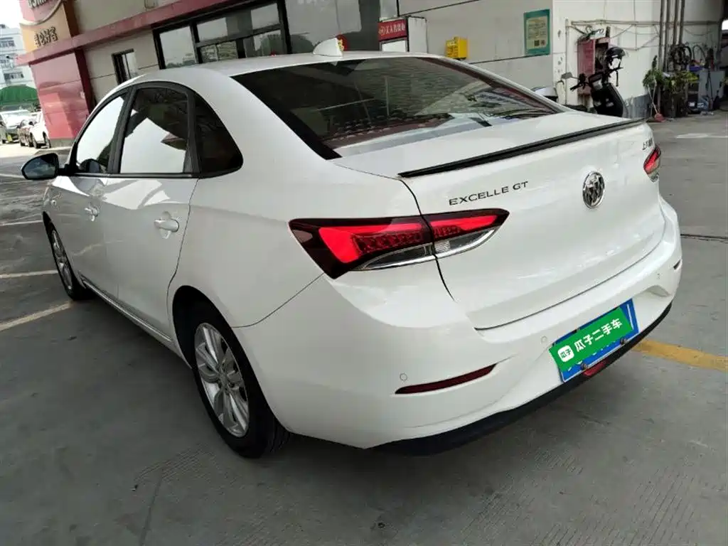 Фото 5 - Buick Excelle