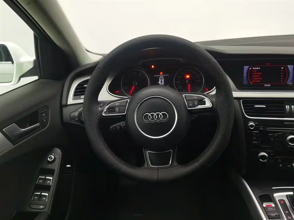 Audi A4L 2016 35 TFSI Collector's Edition Automatic Standard фото 11