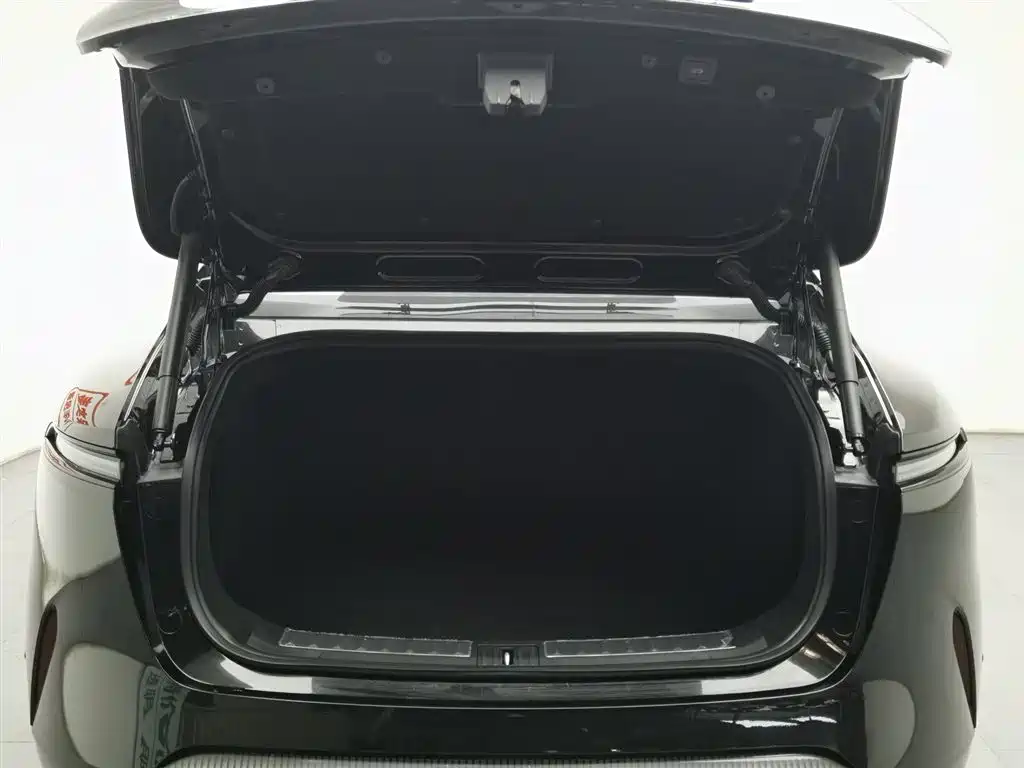 Avatr 11 2025 Facelift Max Range Extender фото 16