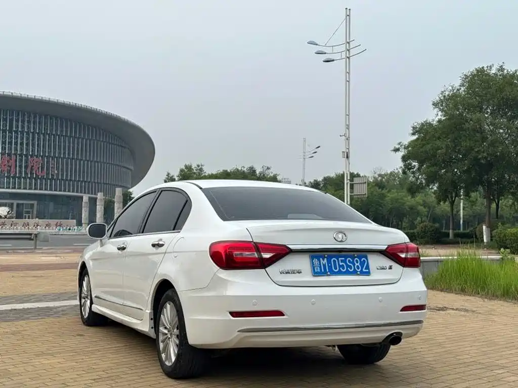 Great Wall C50 2015 2014 Upgrade 1.5T Manual Fashion