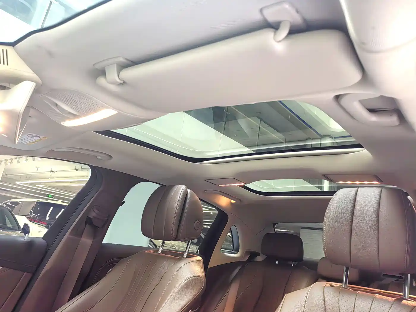 Mercedes-Benz E-Class 2019 E 300 L Fashion фото 9