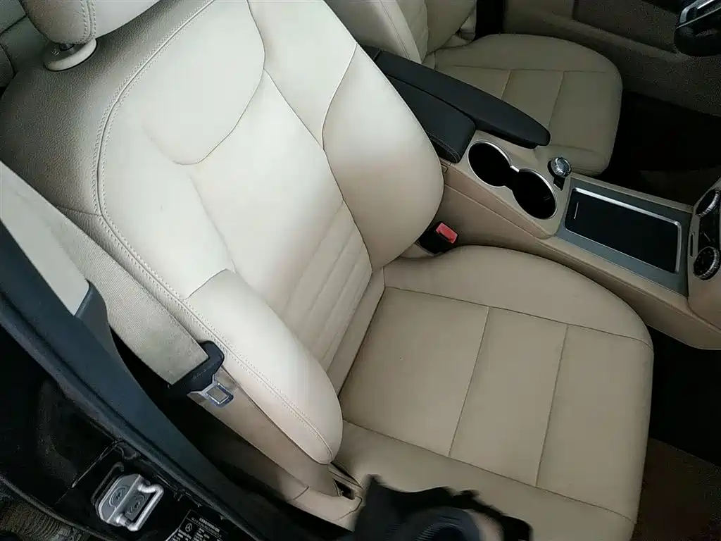 Mercedes-Benz GLK-Class 2015 GLK 260 4MATIC Dynamic Ultimate Edition фото 20
