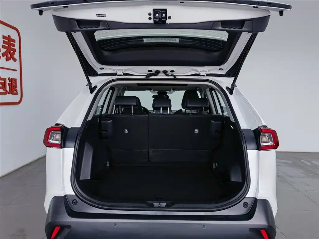 Toyota Wildlander 2023 Hybrid 2.5L E-CVT FWD Luxury PLUS Edition фото 16