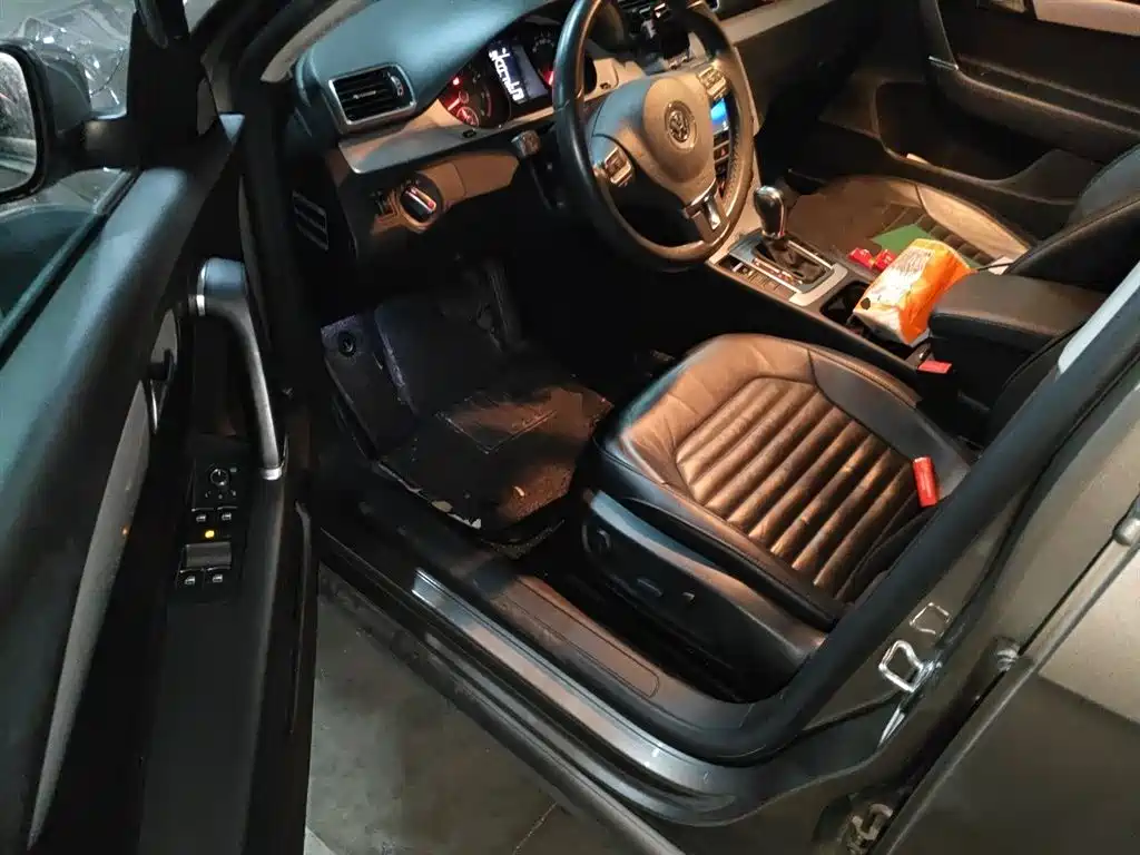 Volkswagen Magotan 2016 1.8TSI Smart Comfort фото 17