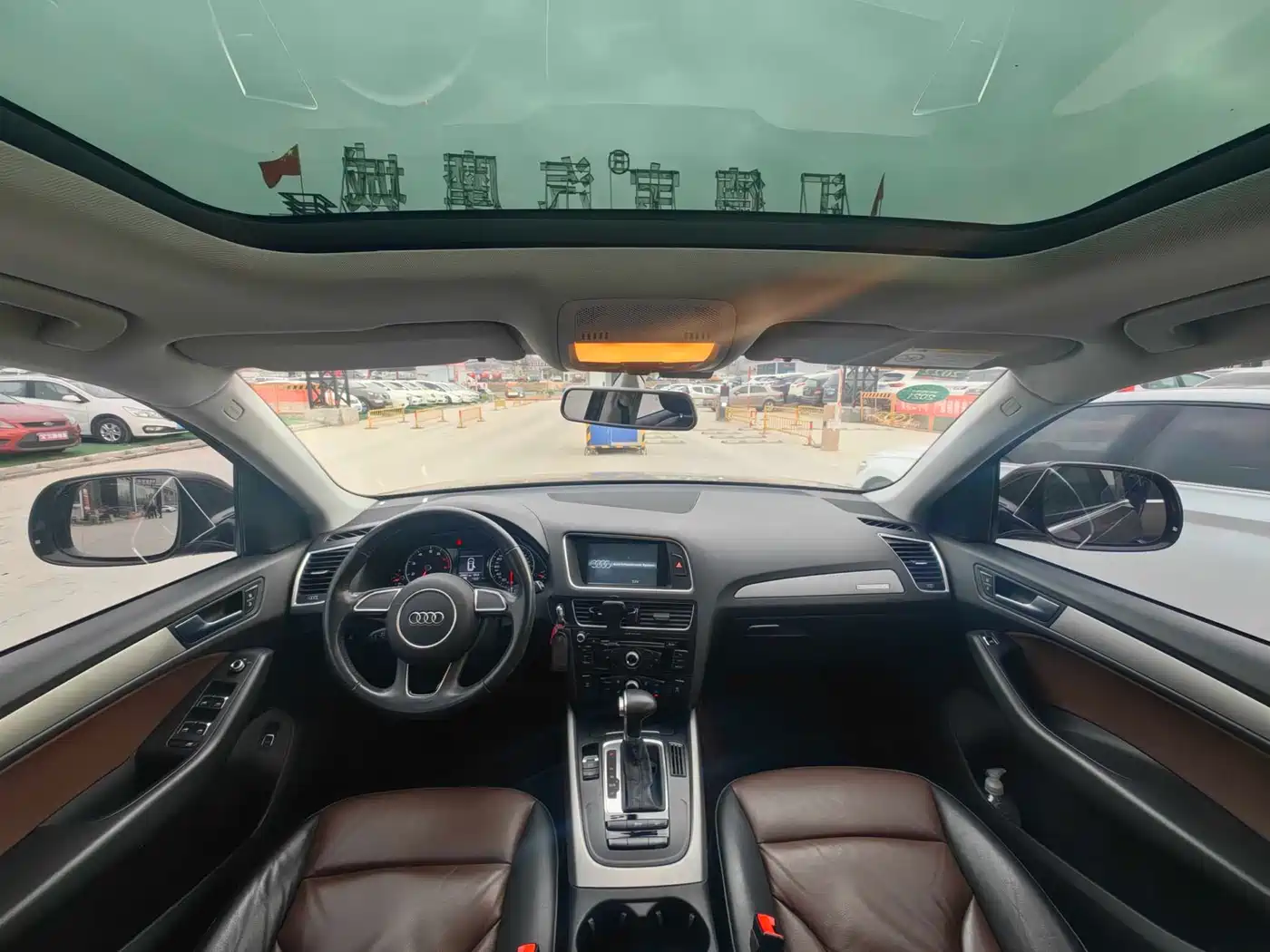 AUDI Q5