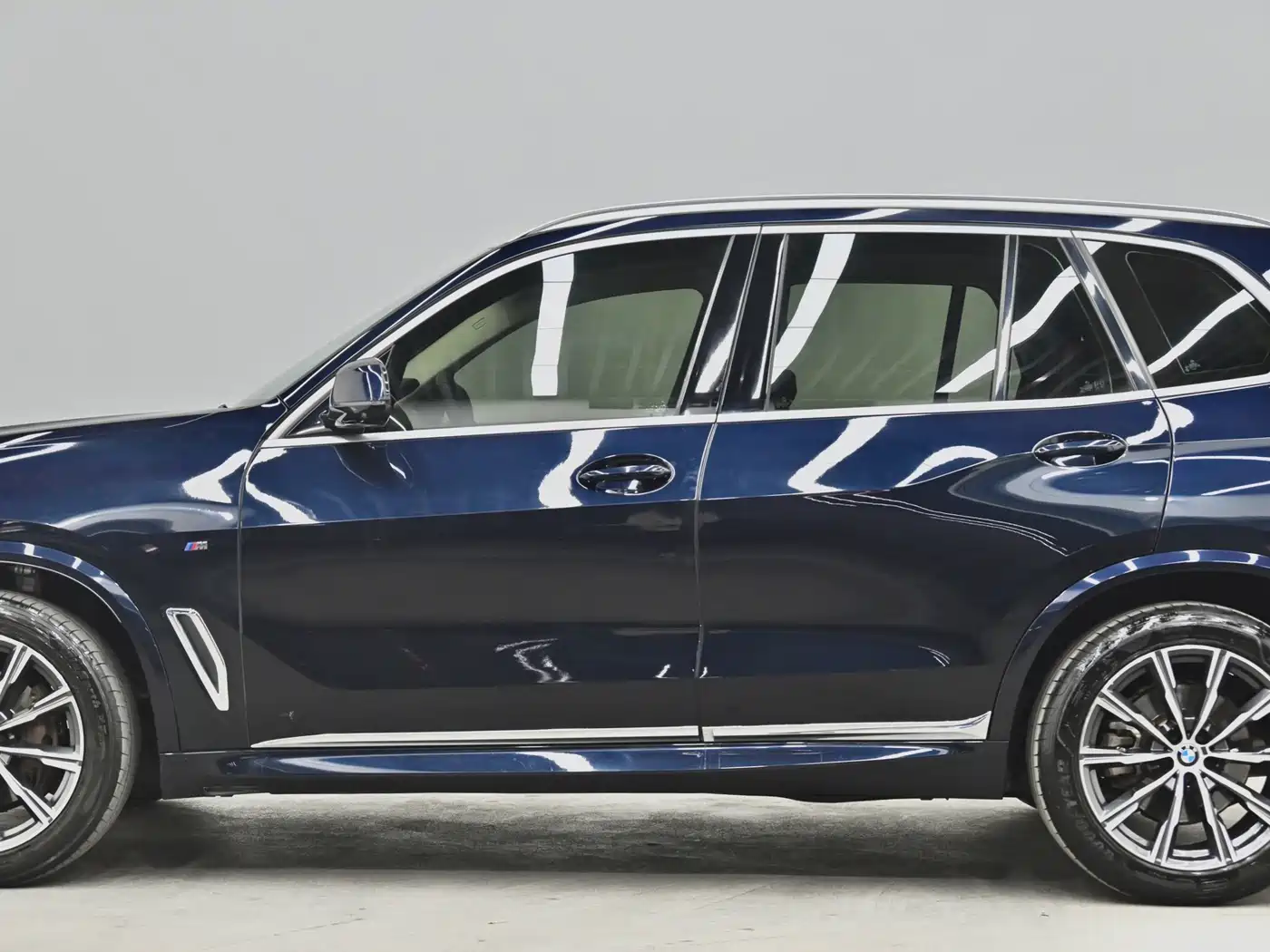 BMW X5 (Import) 2021 xDrive40i M Sport Package фото 24