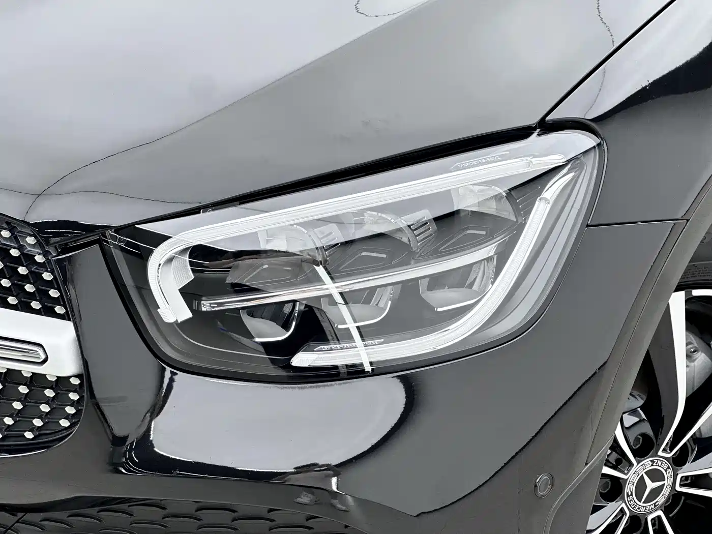 Mercedes-Benz GLC 2022 Facelift GLC 260 L 4MATIC Luxury Model фото 3