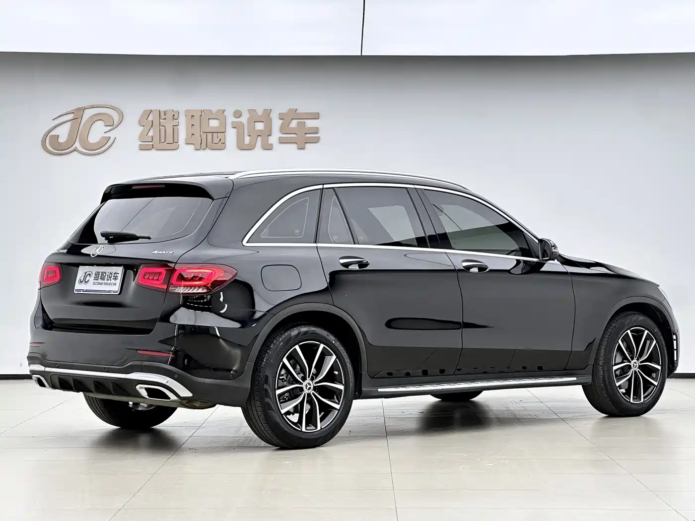 Mercedes-Benz GLC 2022 Facelift GLC 260 L 4MATIC Luxury Model фото 15