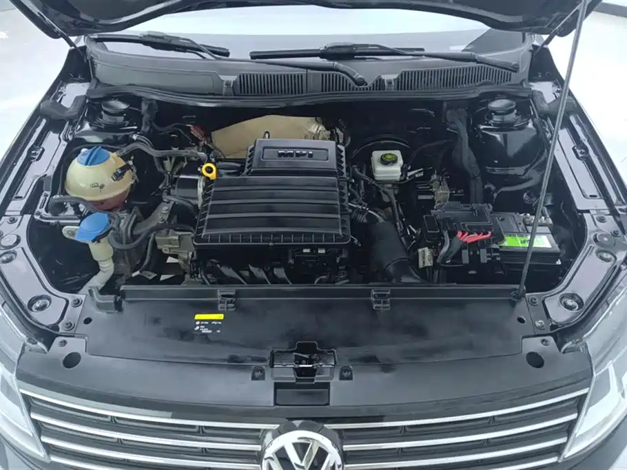 Volkswagen Lavida 2017 1.6L Automatic Trend Edition фото 10