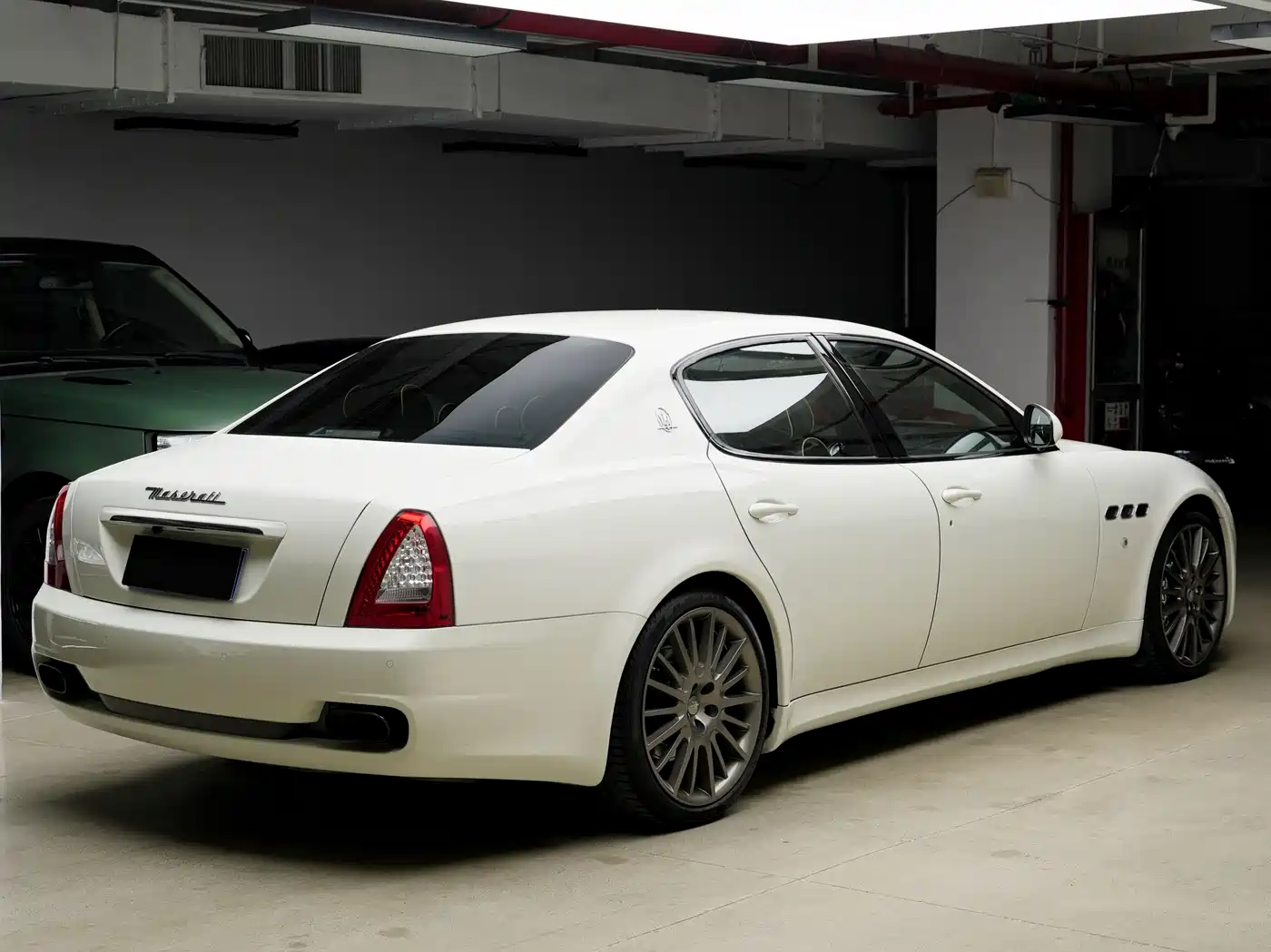 Maserati Quattroporte 2012 2010 4.7L Sport Edition
