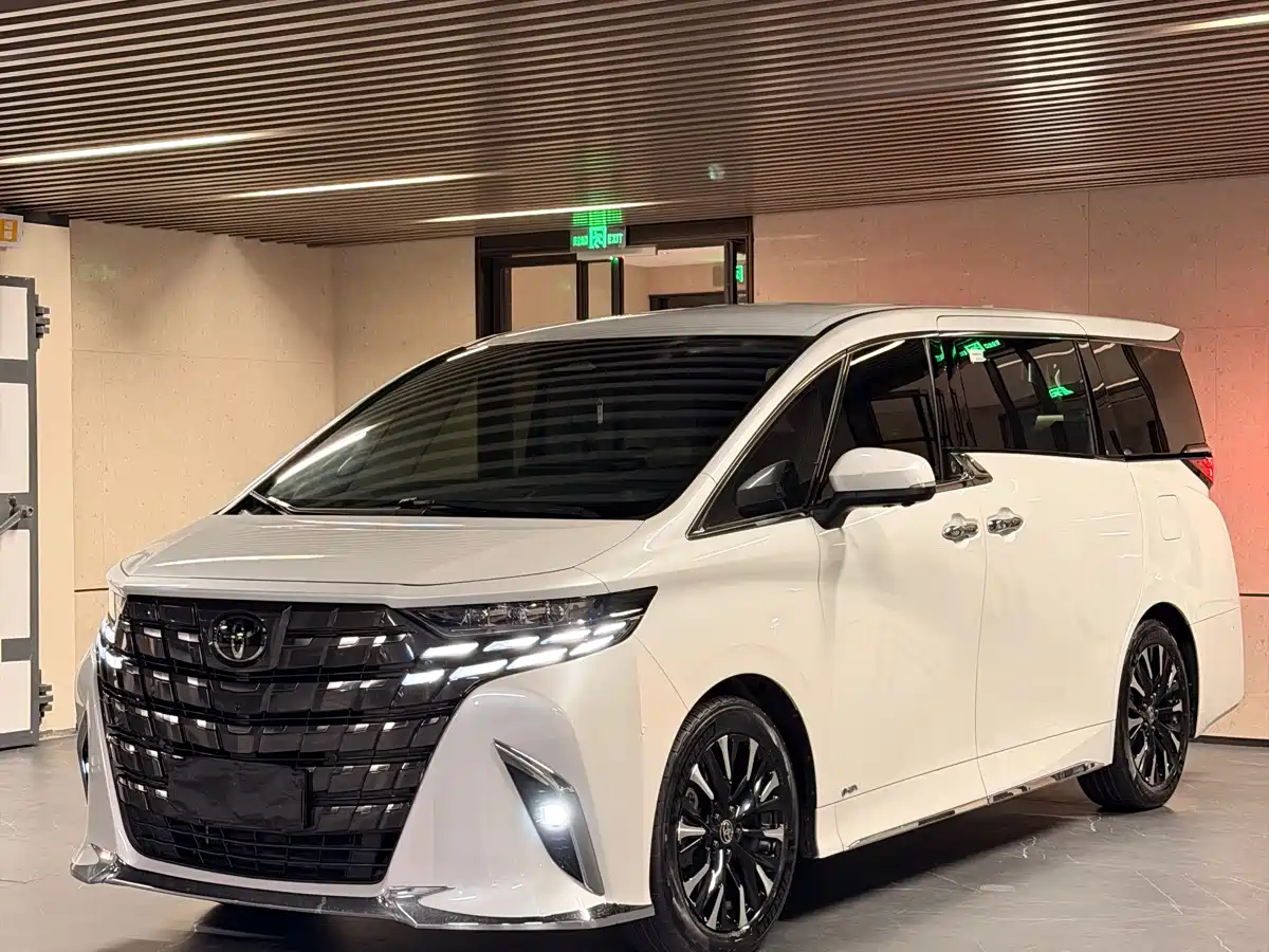 Toyota Alphard 2024 Hybrid 2.5L Ultimate Enjoyment Edition