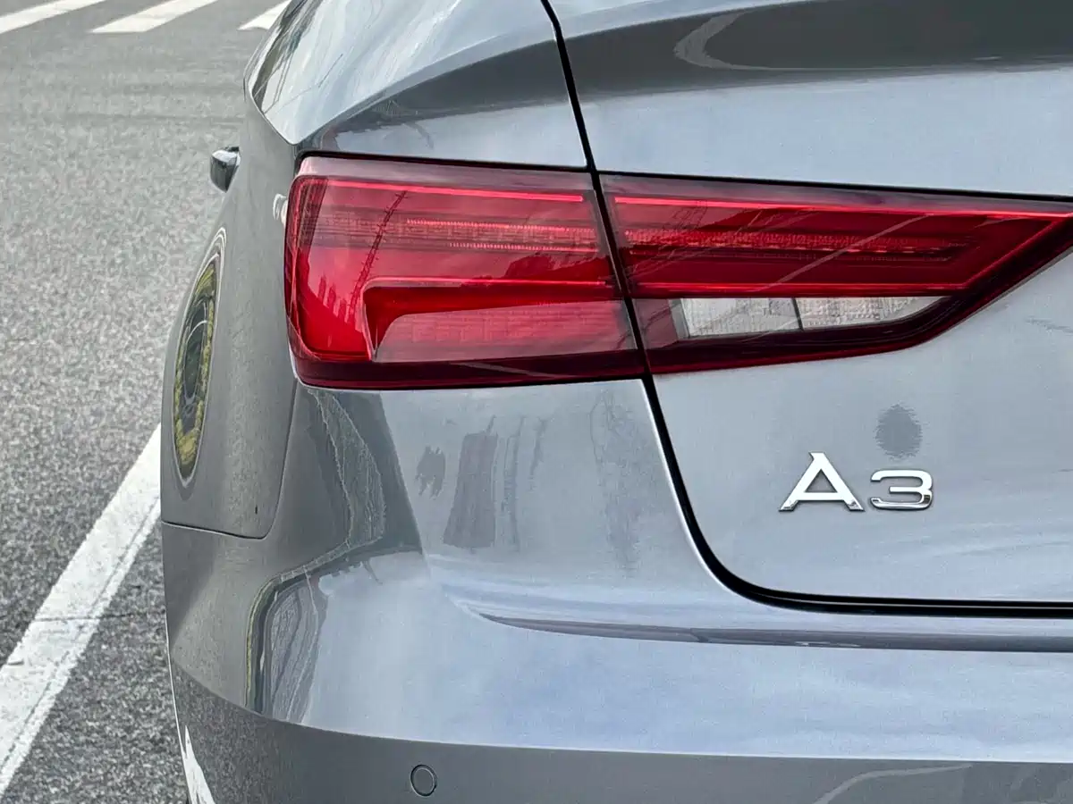 Фото 15 - Audi A3