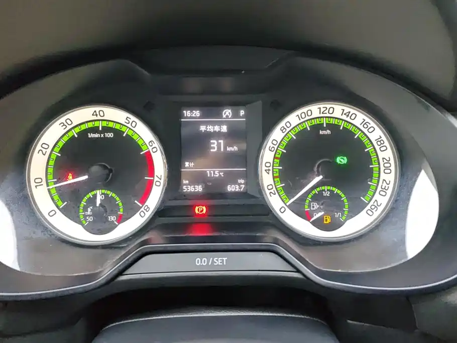 Škoda Octavia 2019 1.5L Automatic Smart Luxury China VI фото 14