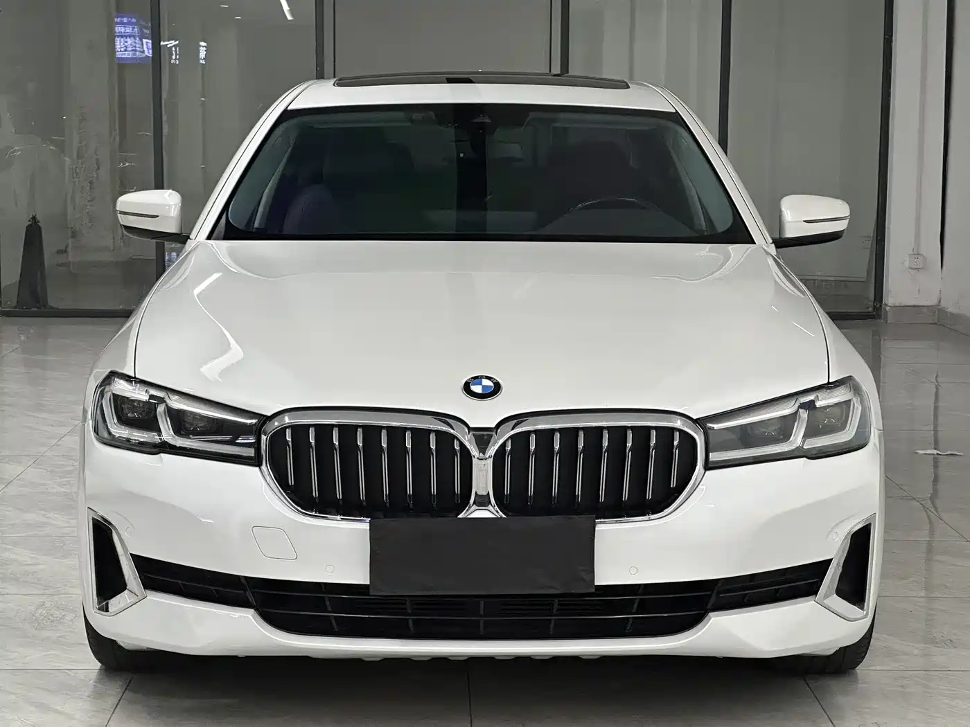 BMW 5 Series 2021 525Li Luxury Package