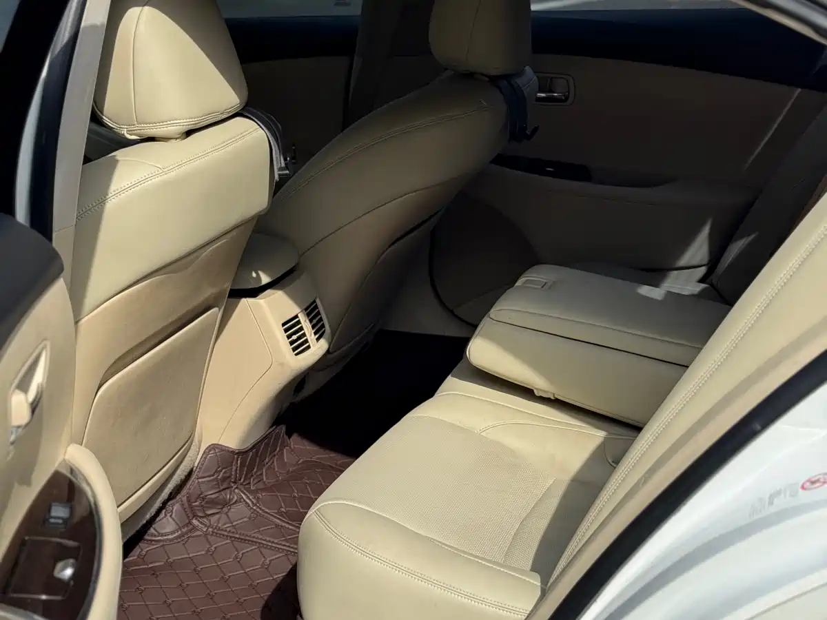 Lexus ES 2010 240 Elegance Edition фото 5