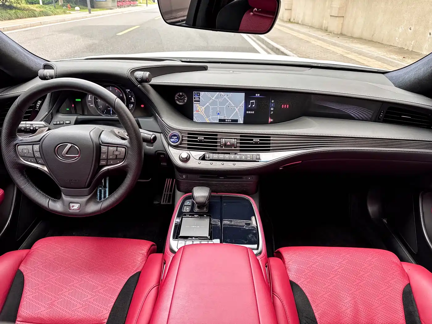 Lexus LS 2020 500h F SPORT (China VI) фото 14