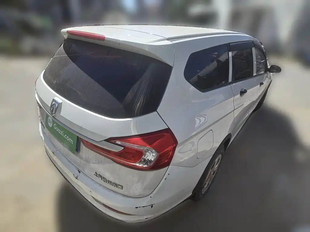 Baojun 310W 2018 2017 1.2L Manual Value Edition (China V)
