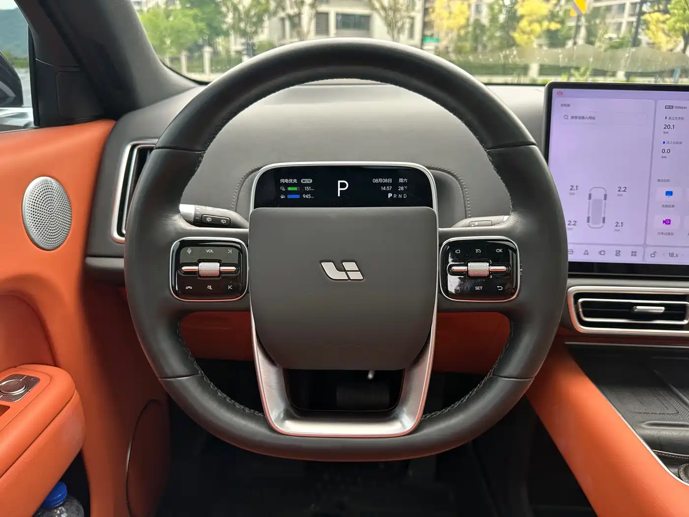 Li Auto Li L8 2025 2025 Pro Smart Renewal Edition