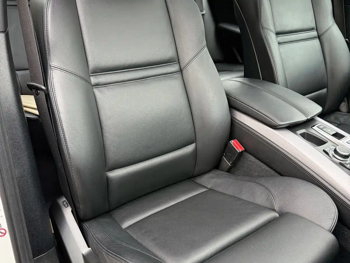 BMW X5 M 2010 X5 M фото 16