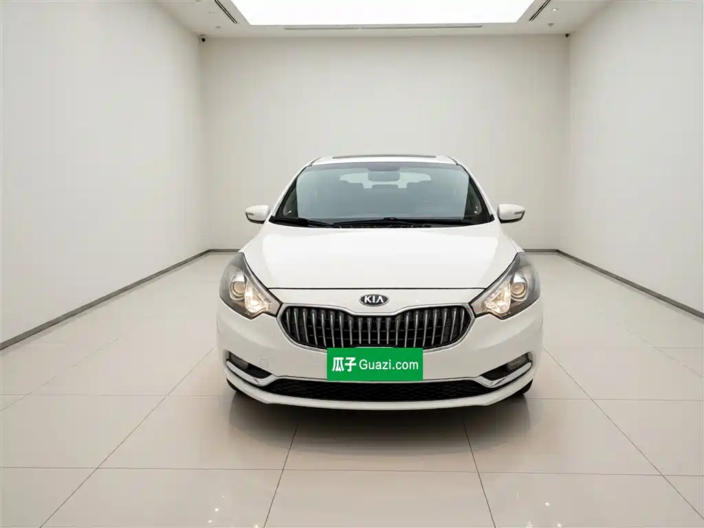 Kia K3 2015 1.6L Automatic GLS фото 3