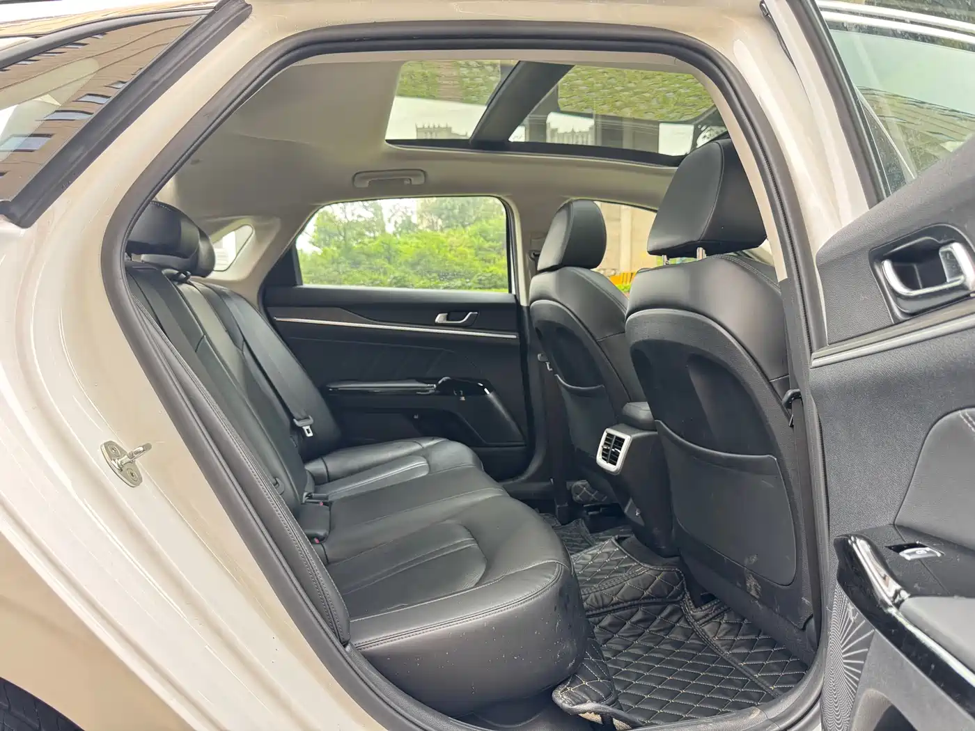 Kia K5 2025 2025 1.5T Premium Edition
