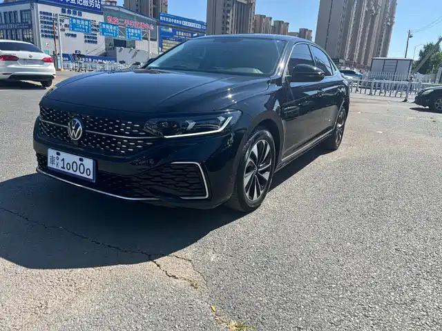 Volkswagen Passat 280TSI, Звёздный Элит
