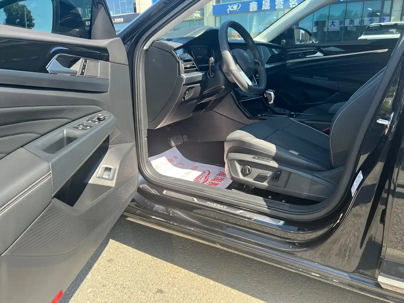 Фото 7 - Volkswagen Passat