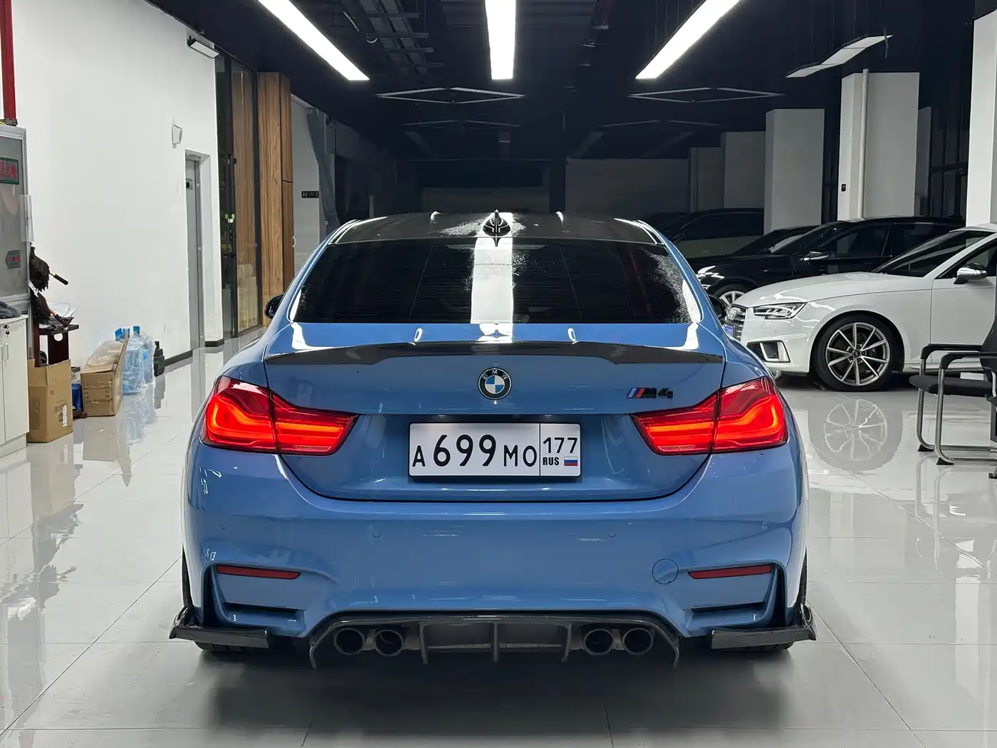 BMW M4 2018 M4 Coupe Fans Limited Edition фото 5