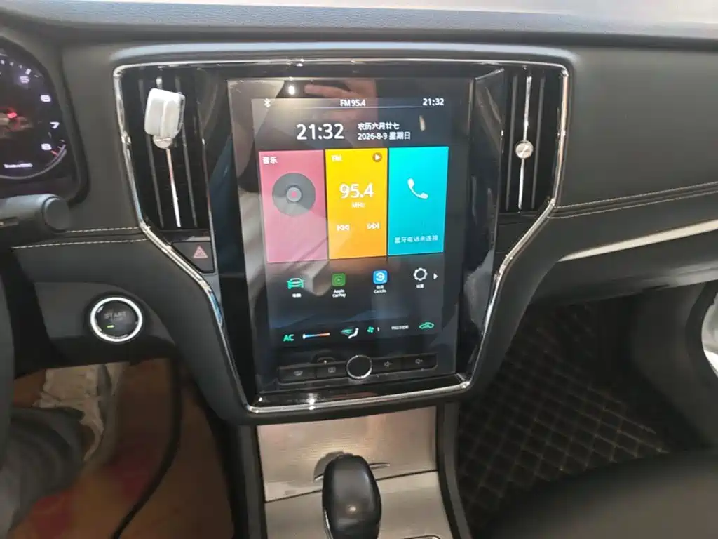 Roewe i6 2021 2020 PLUS 1.6L CVT 4G Connected Glory Flagship Edition